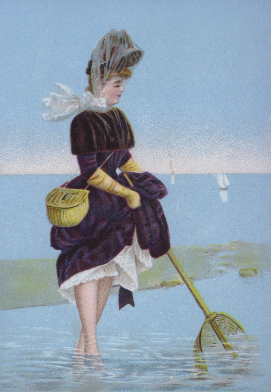 Femme utilisant un filet de pêche au bord de la mer - European School