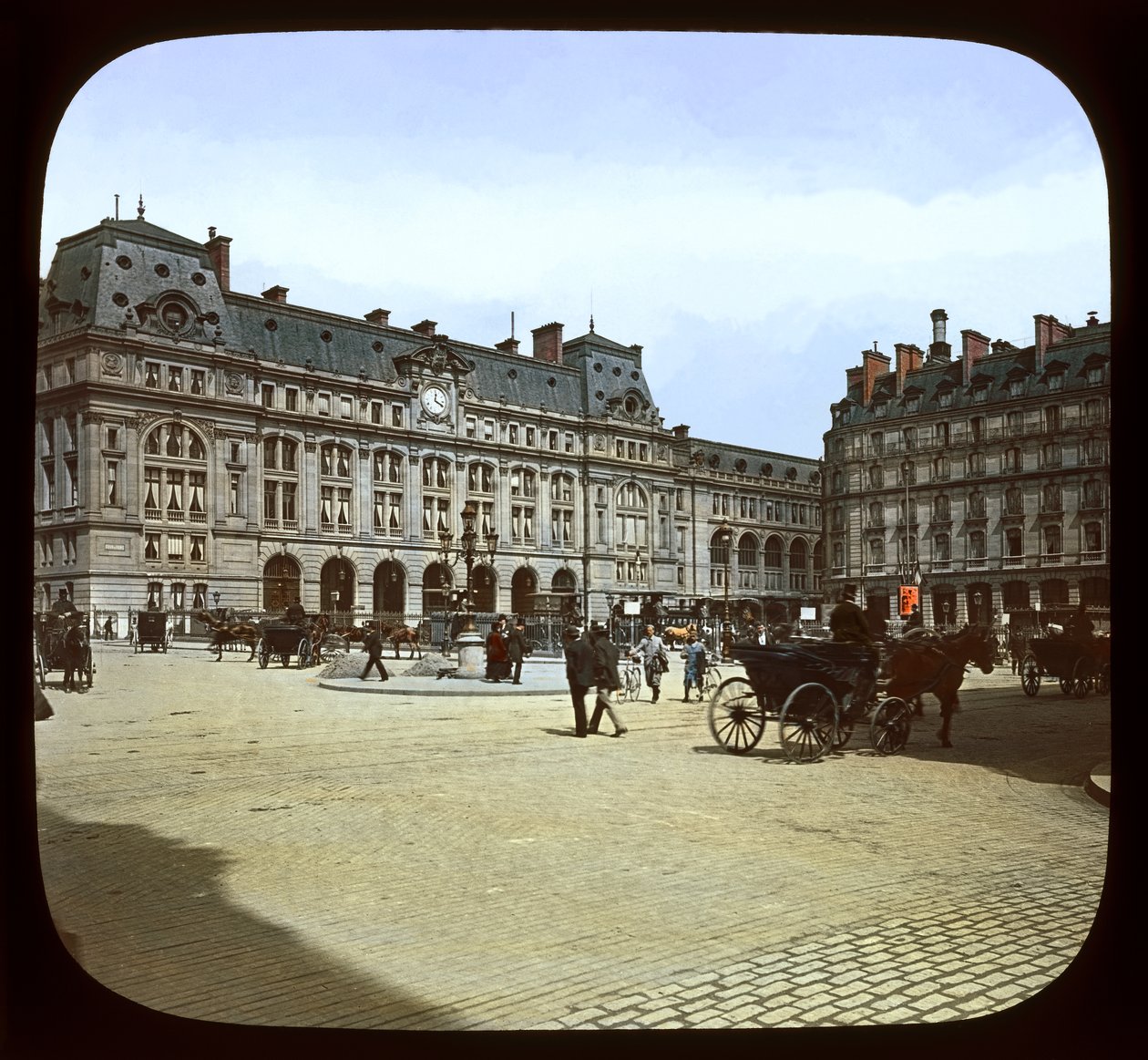 Exposition de Paris : Gare Saint-Lazare, 1900 - French Photographer