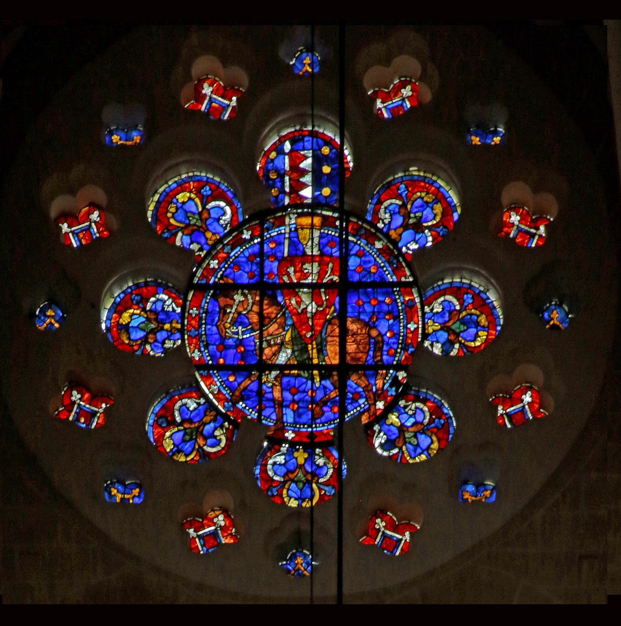 Rosace représentant Simon de Montfort, Cathédrale de Chartres - French School
