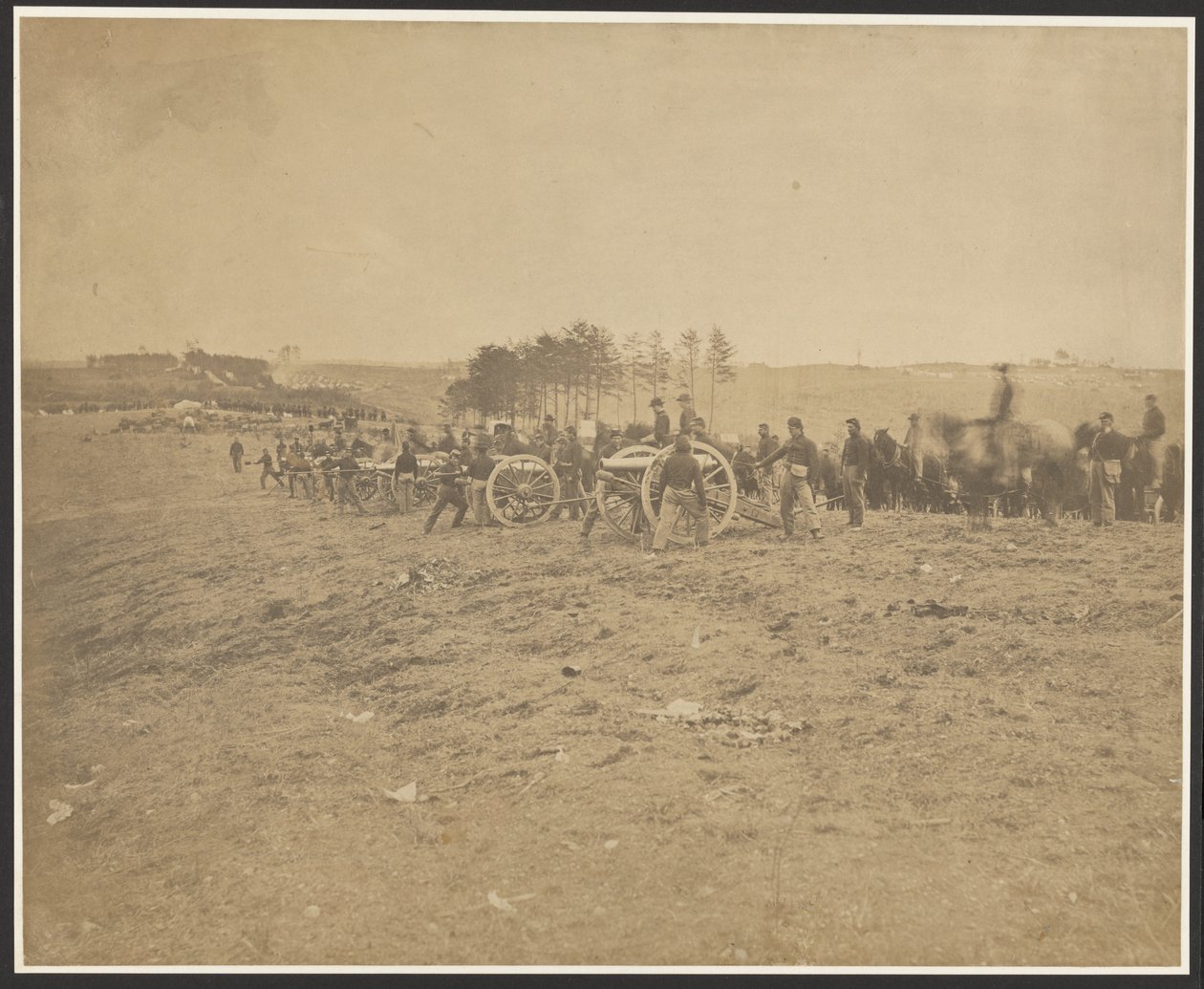 [Première batterie du Connecticut, près de Fredericksburg] - A.J. Russell