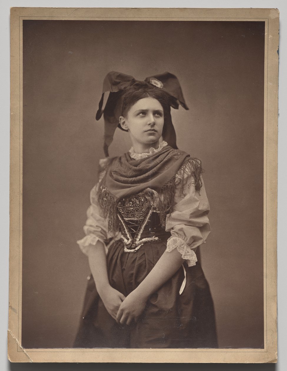 Jeune femme alsacienne - Adolphe Braun