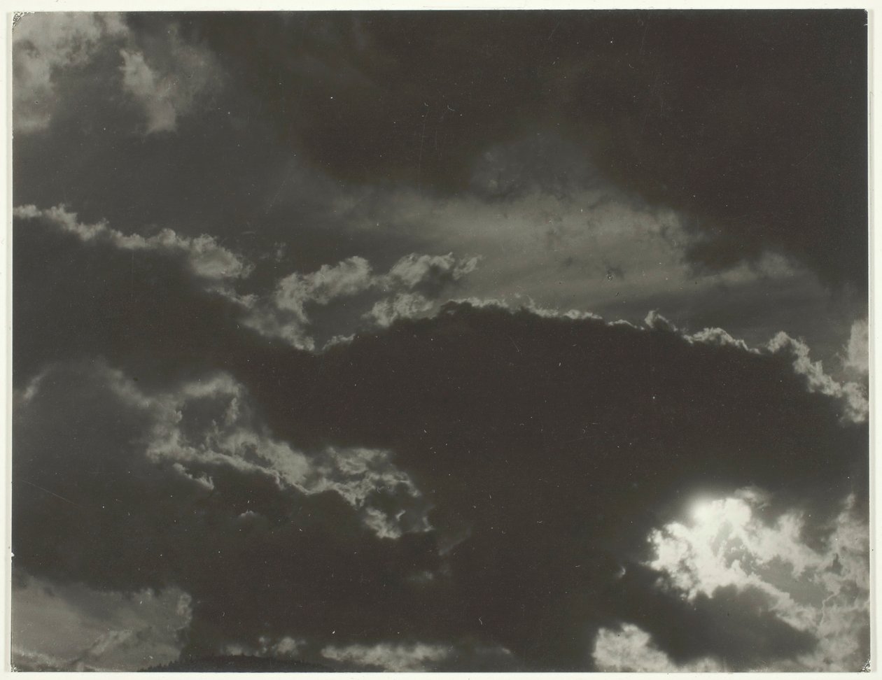 Équivalent, 1927 - Alfred Stieglitz