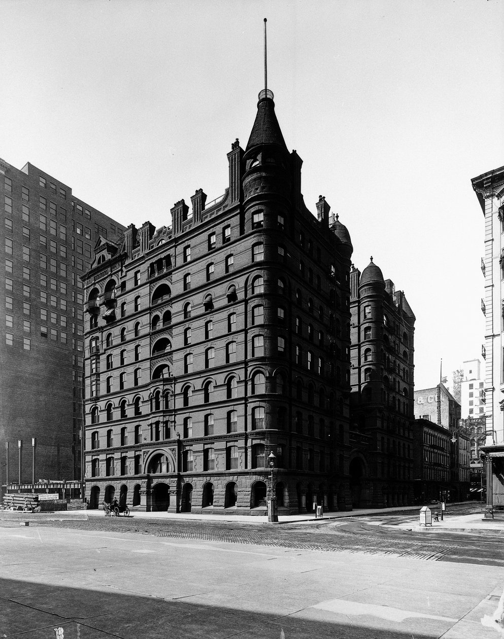 Pullman Building, Chicago, Illinois, USA - Barnes and Crosby