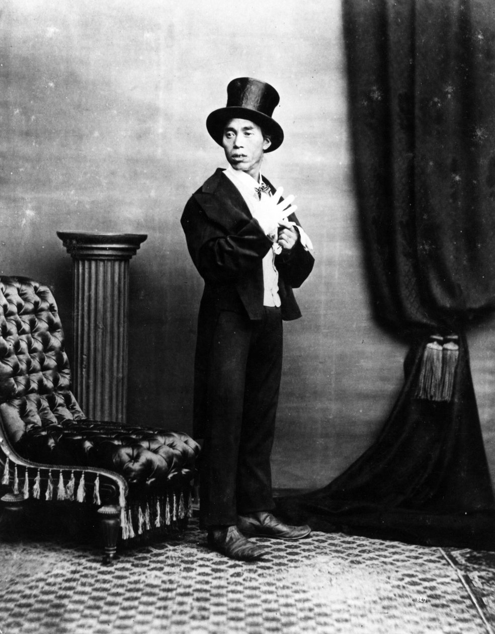 Un gentleman japonais en tenue occidentale, 1875 - Baron Raimund von Stillfried