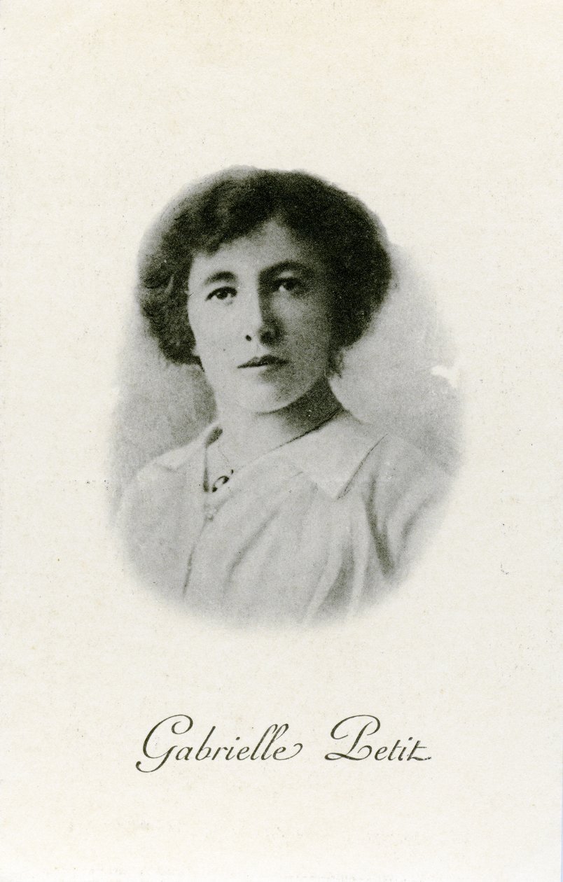 Gabrielle Petit, carte postale commémorative, vers 1920 - Belgian Photographer