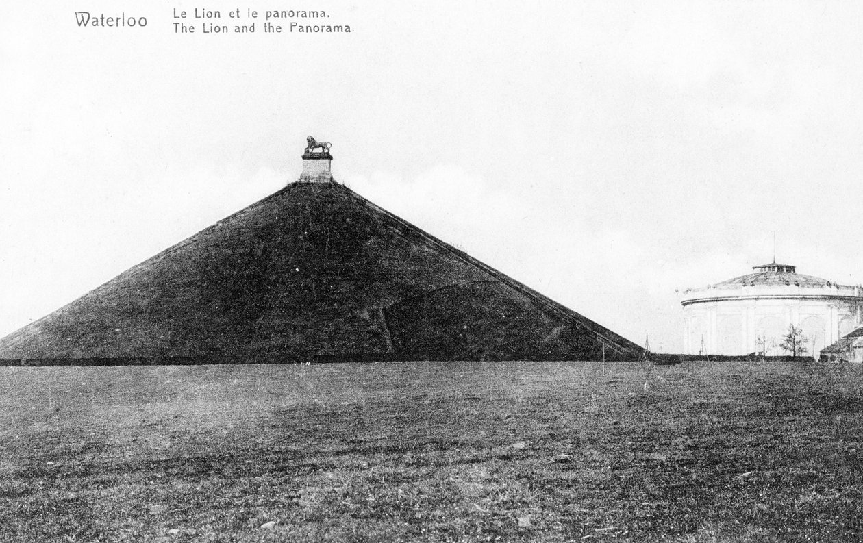 La Butte du Lion et le Panorama à Waterloo, carte postale commémorative, vers 1912 - Belgian Photographer