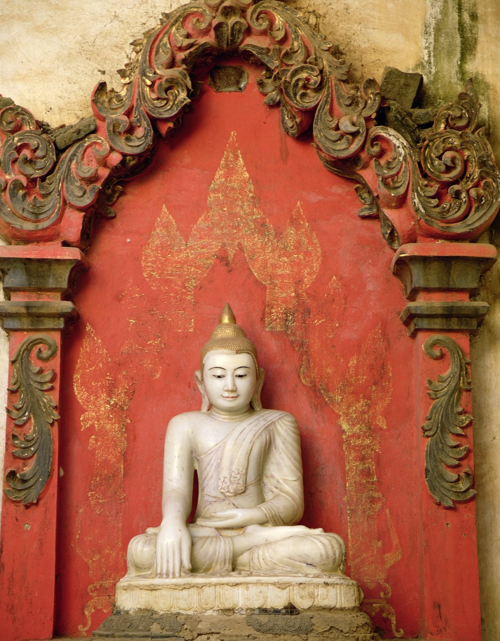 Bouddha assis en méditation (albâtre) - Burmese School