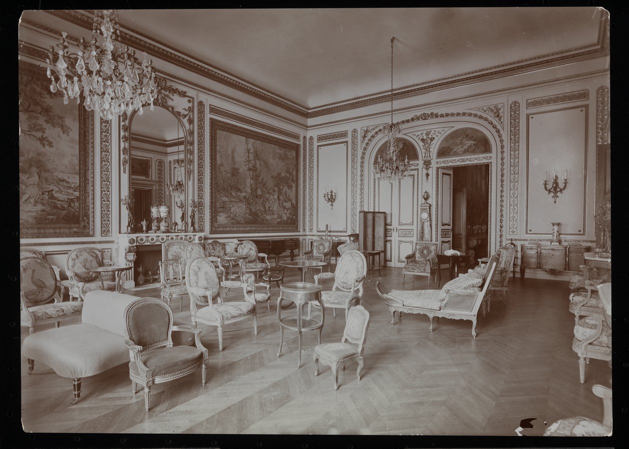 Grande salle dans la résidence de la comtesse De Ganay, Paris, 1890-1910 (tirage gélatino-argentique) - Byron Company