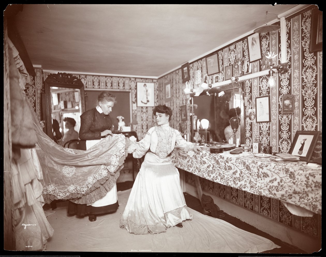 Bijou Fernandez, 1902 - Byron Company