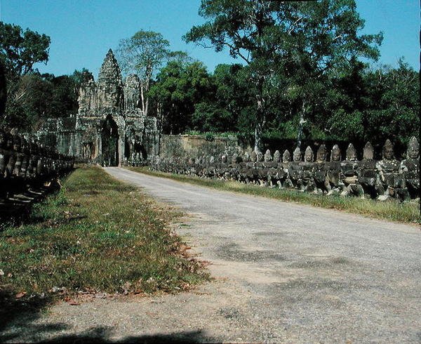 Vue de la porte sud - Cambodian