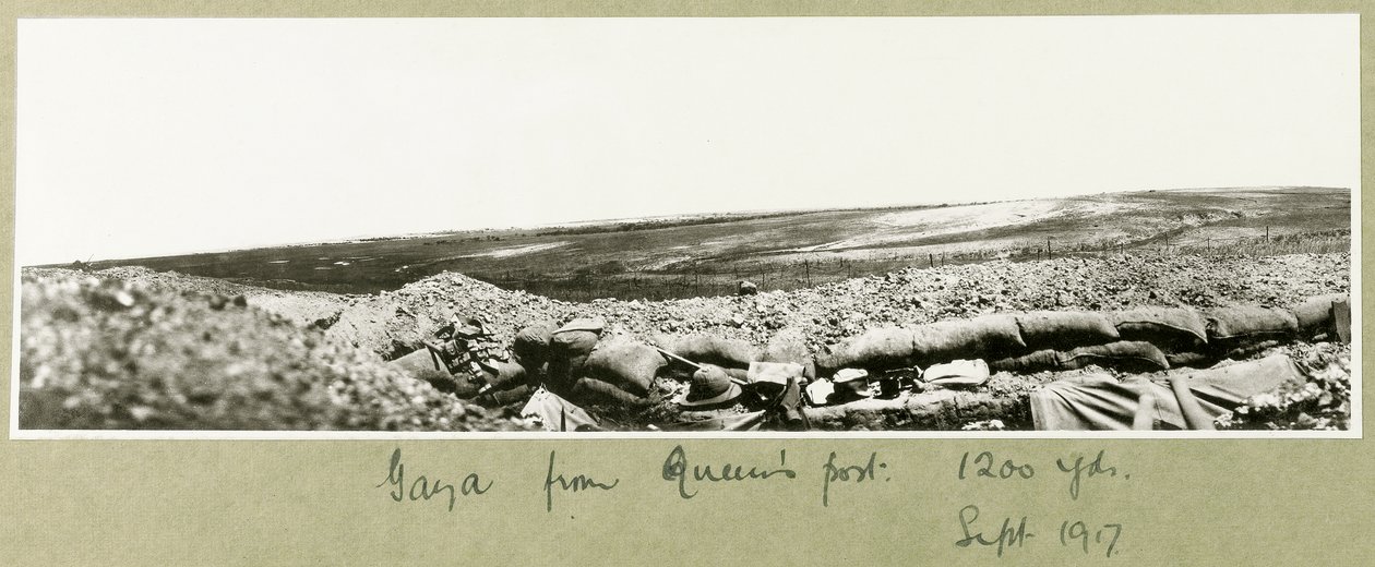 Gaza depuis le poste de la Reine, septembre 1917 - Capt. Arthur Rhodes