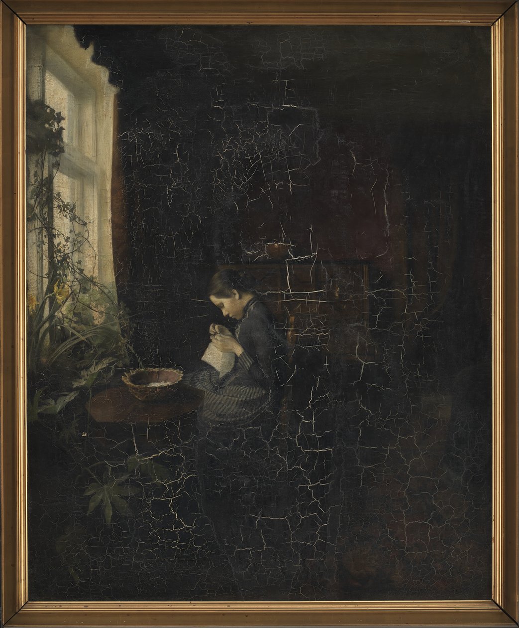 Intérieur avec une fille cousant - Carl Holsoe