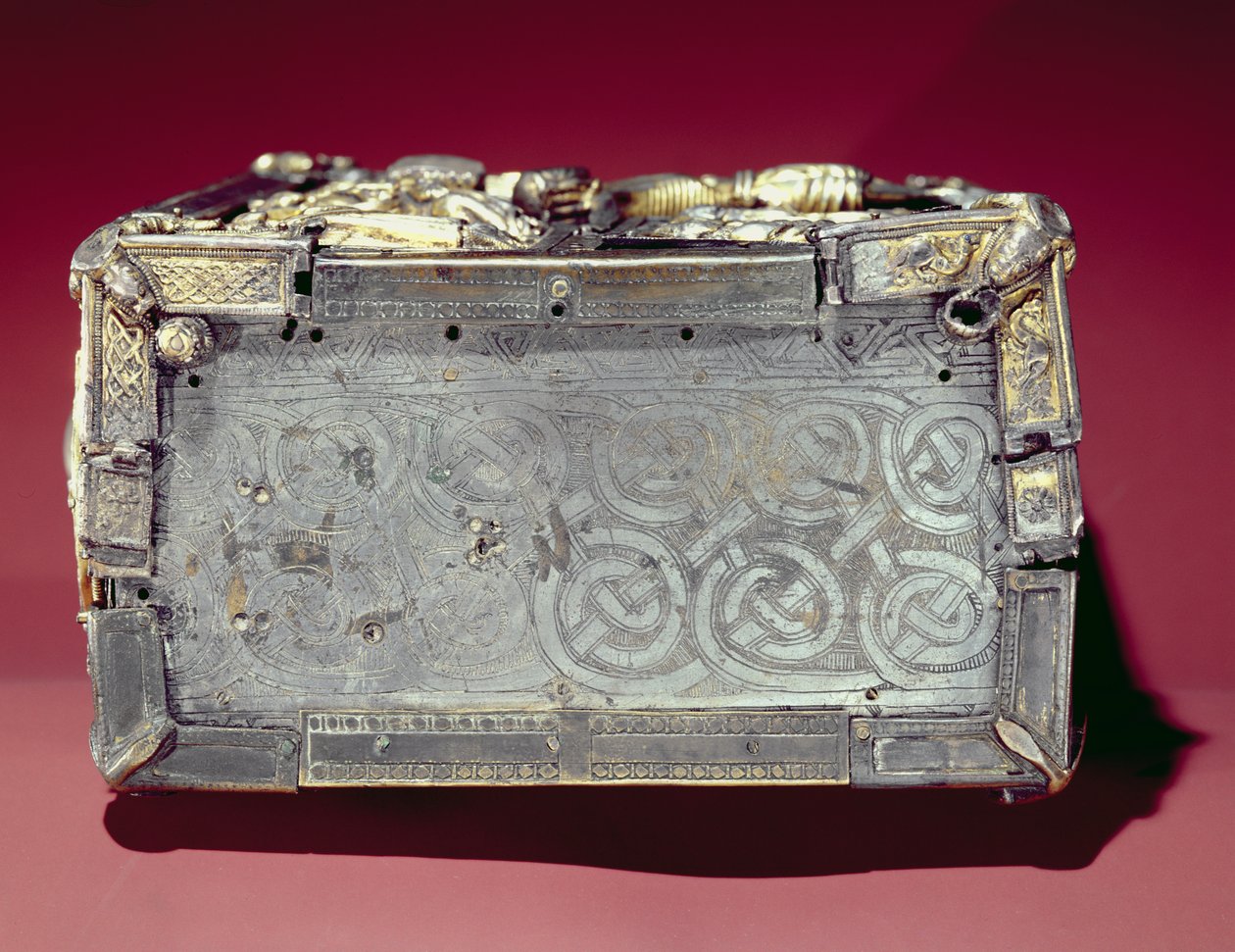 Panneau latéral du reliquaire du livre Domnach Airgid, Clones, comté de Monaghan, VIIIe siècle, remanié vers 1350 - Celtic