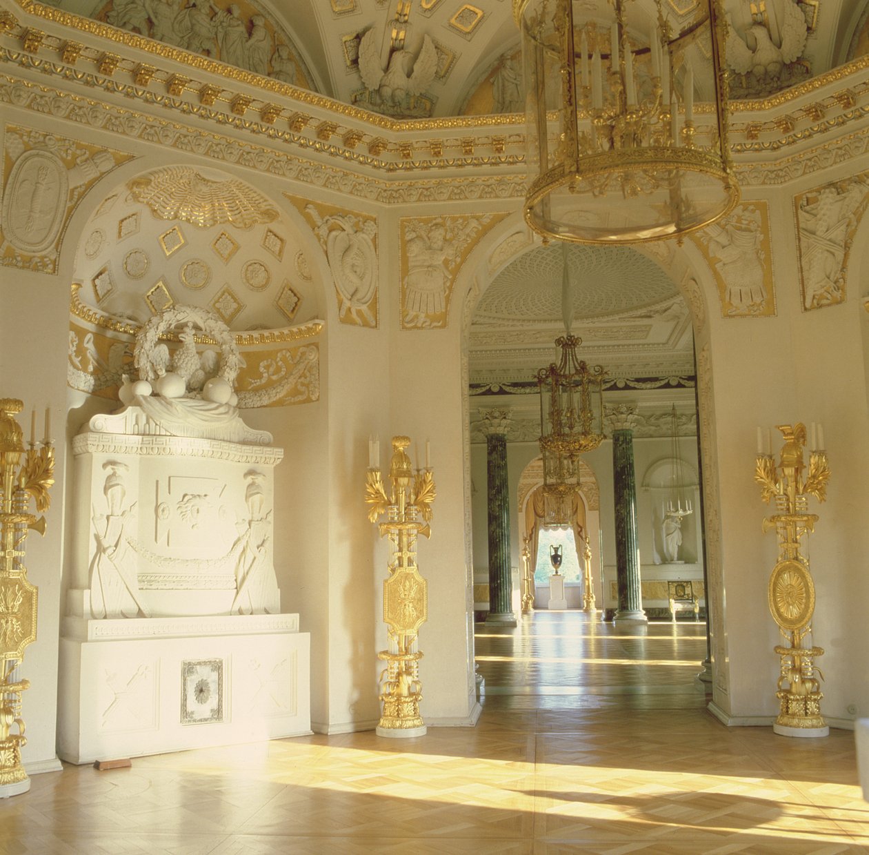 Le Salon de la Guerre - Charles Cameron