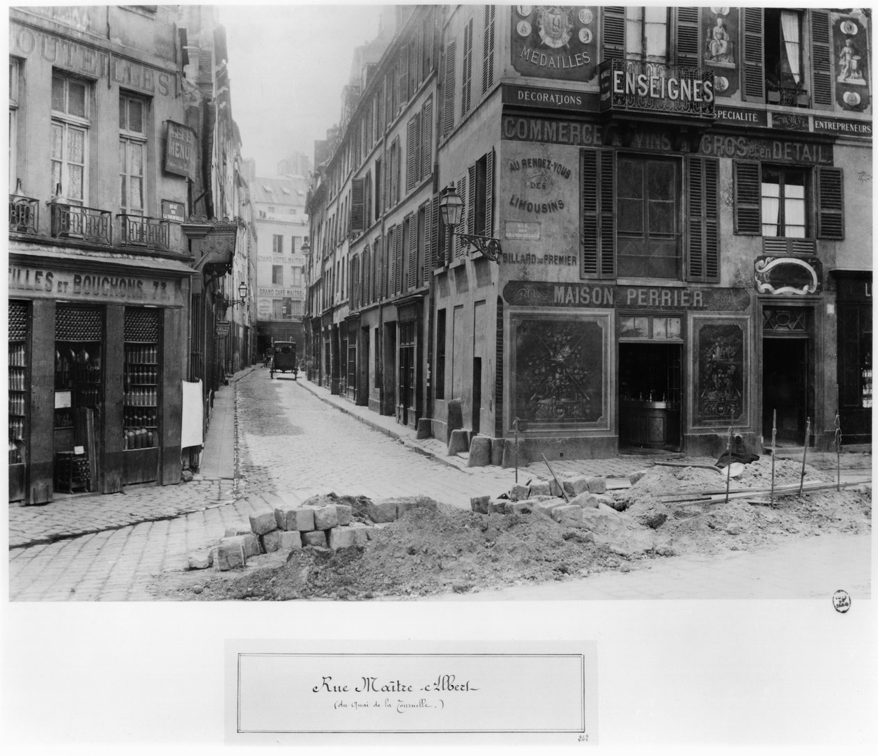 Rue Maître Albert (depuis le Quai de la Tournelle) Paris, 1858-78 - Charles Marville