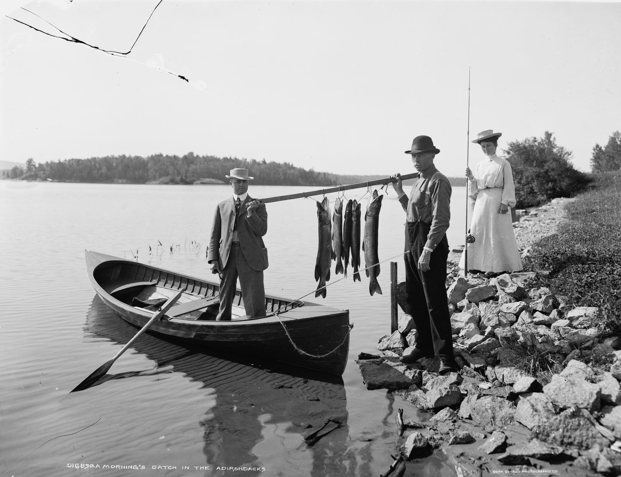 Une prise du matin dans les Adirondacks, vers 1903 - Detroit Publishing Co.