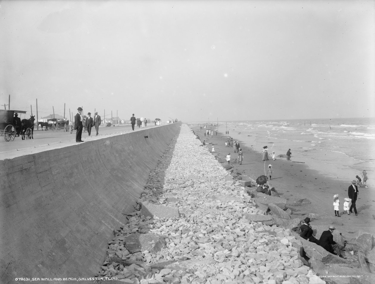Mur de mer et plage, Galveston, Texas, 1910-20 - Detroit Publishing Co.