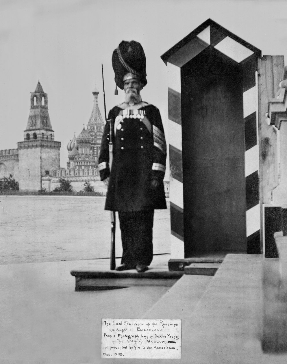 Le dernier survivant des Russes qui ont combattu à Balaclava, Moscou, 1903 - Dr. James Young