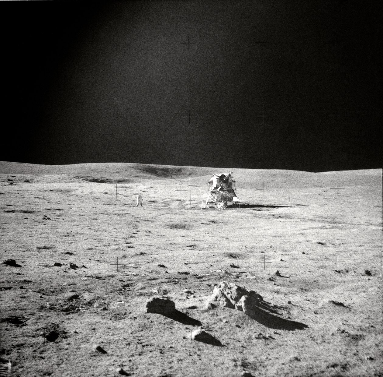 Apollo 14 EVA Vue, surface lunaire, 1971 - Edgar Mitchell