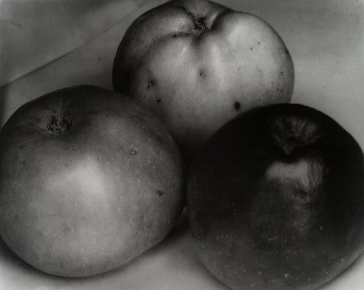 Trois pommes, France, vers 1921 - Edward Steichen