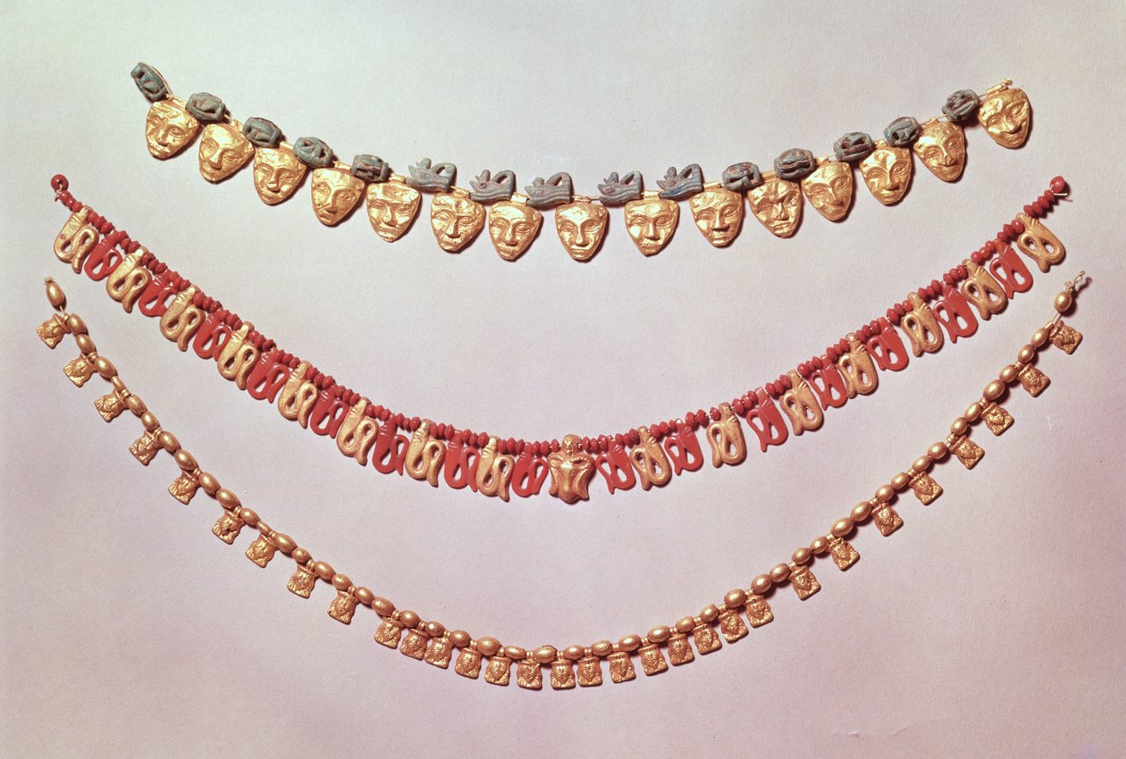 Trois colliers (or et pierres semi-précieuses) - Egyptian