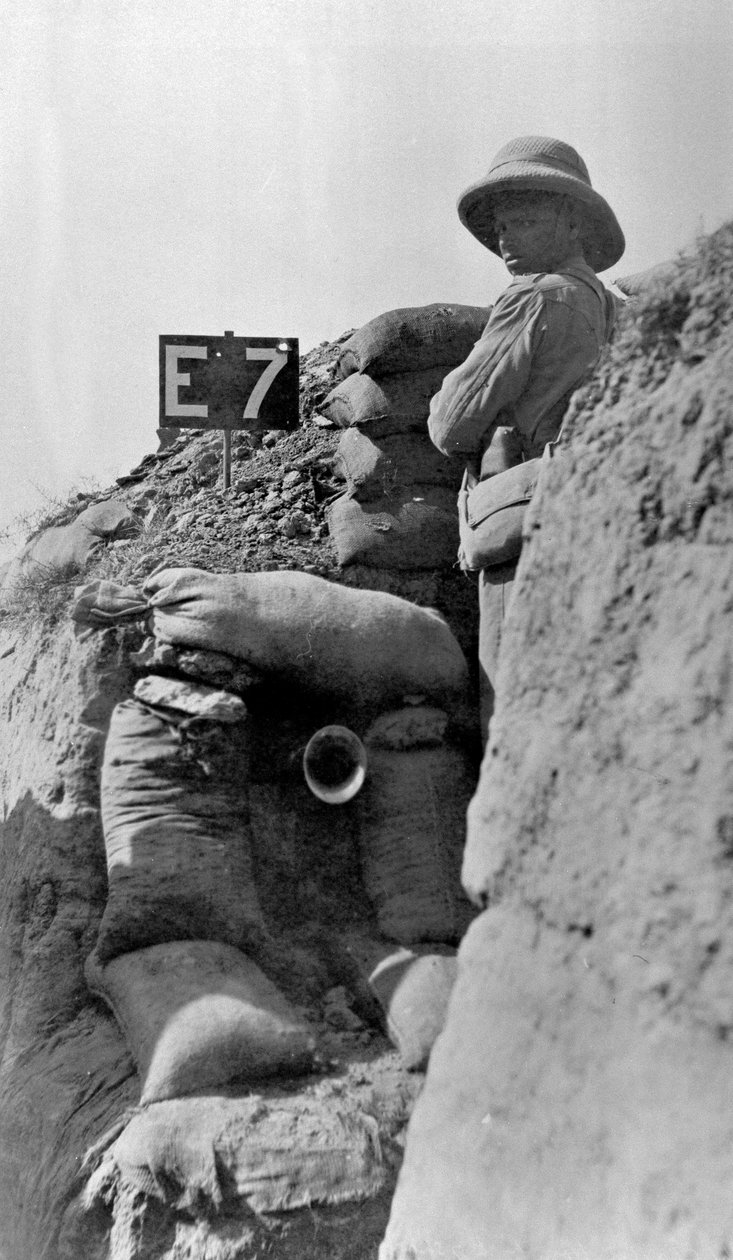 Troupes britanniques dans les tranchées, Sannayat, 1916 - English Photographer