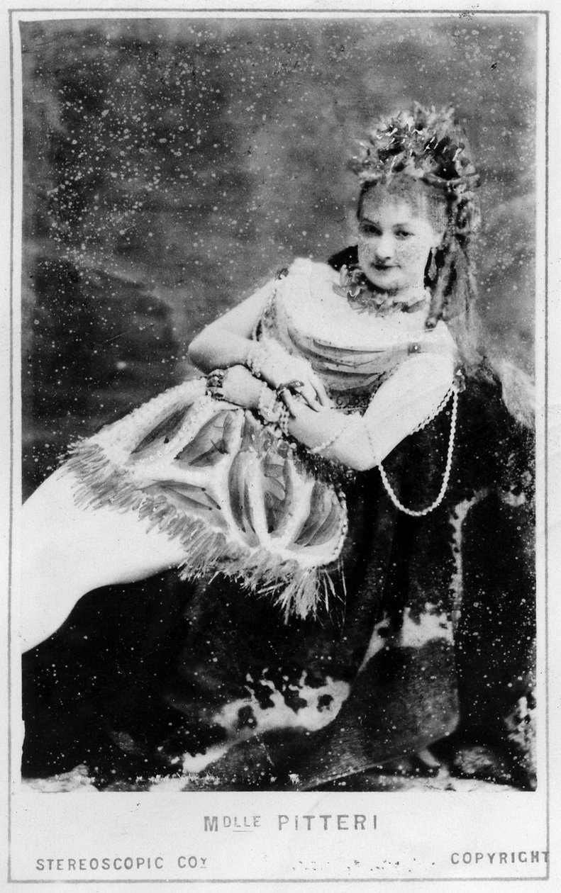 Carte de Visite de Mlle Pitteri - English Photographer