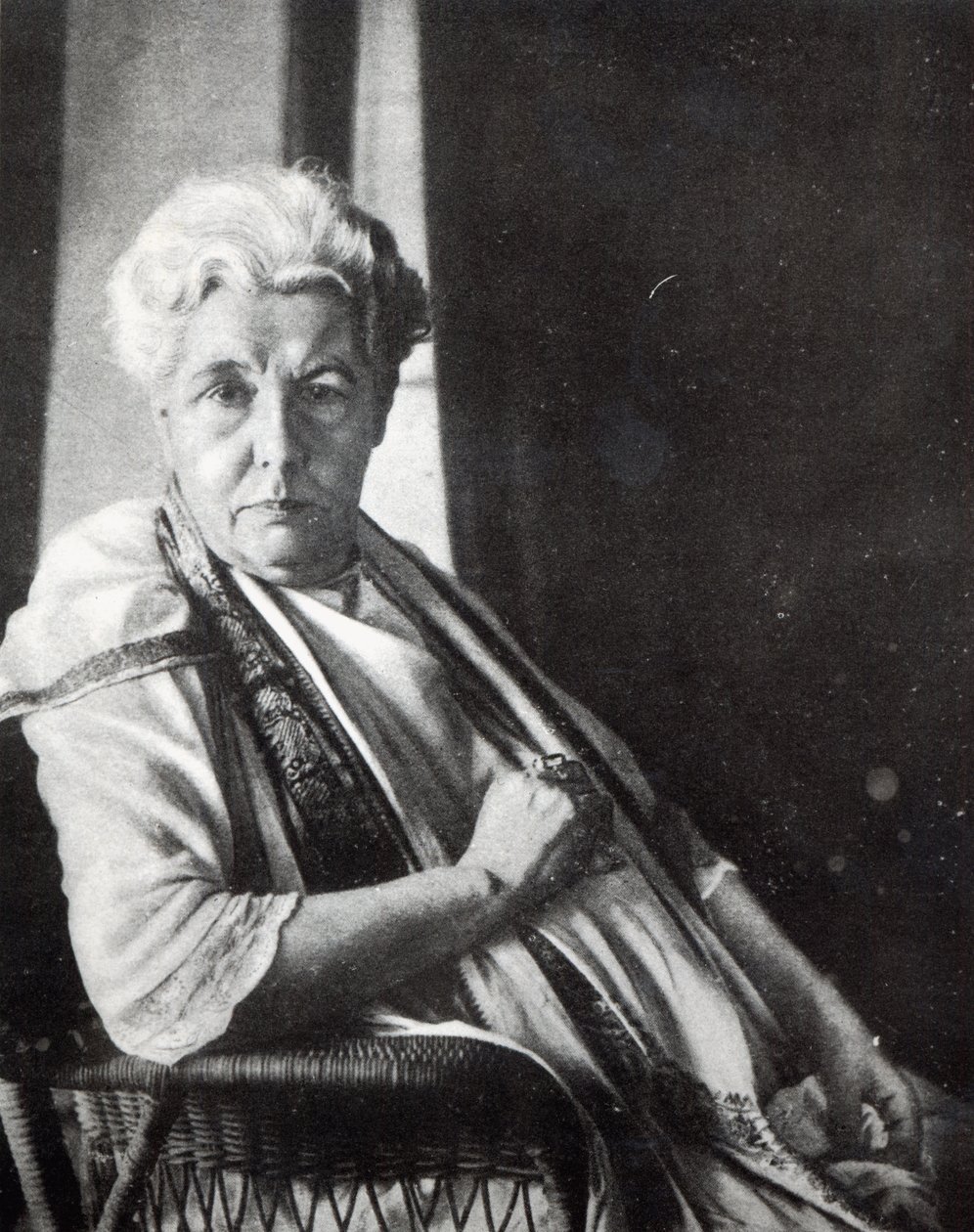 Mme Annie Besant - English Photographer
