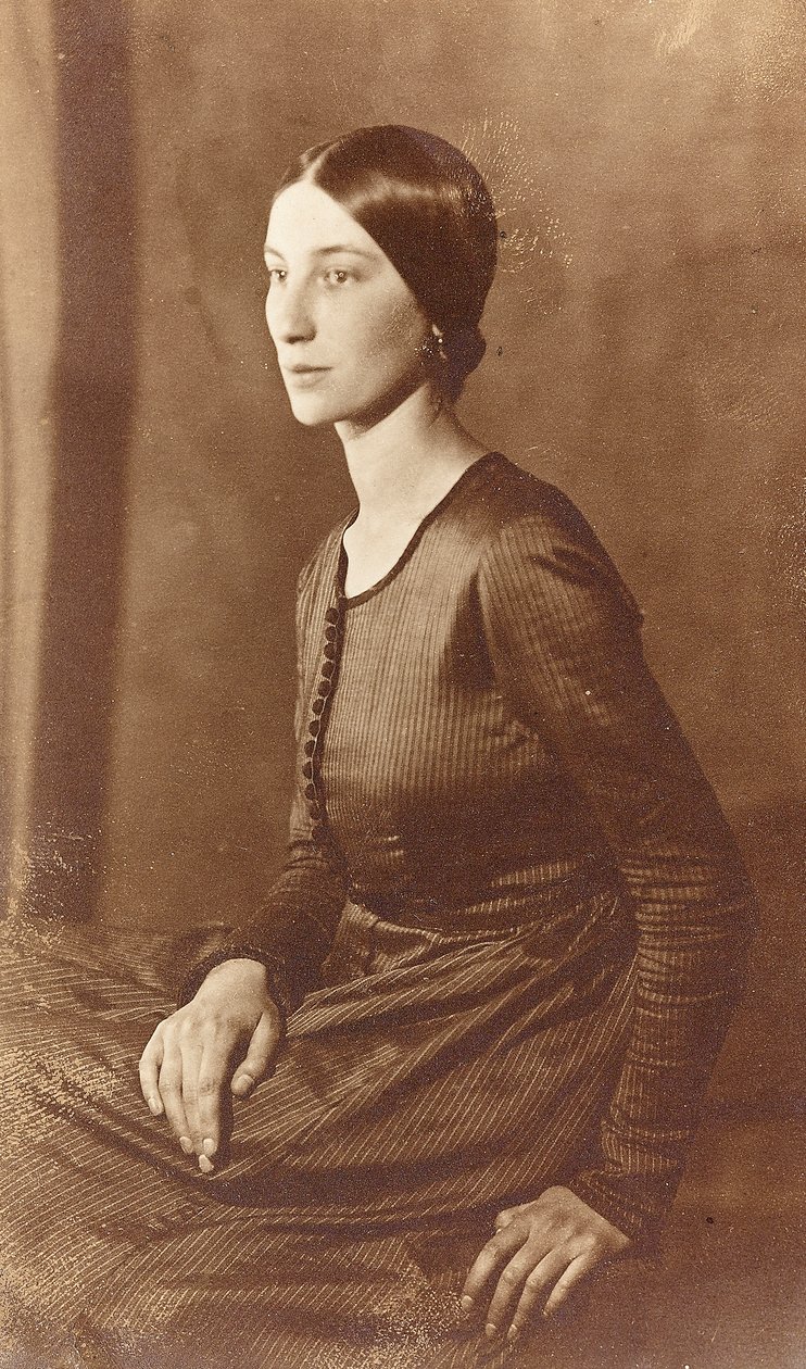 Portrait de Winifred Knights - English Photographer