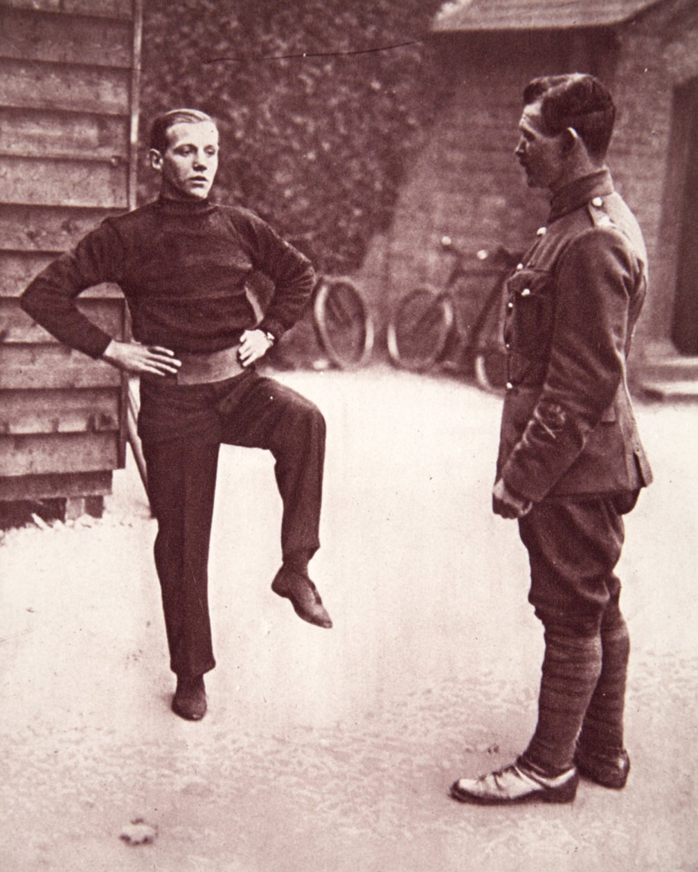 Le premier exercice de Jimmy Wilde à Aldershot, illustration de The Illustrated War News, 7 février 1917 - English Photographer