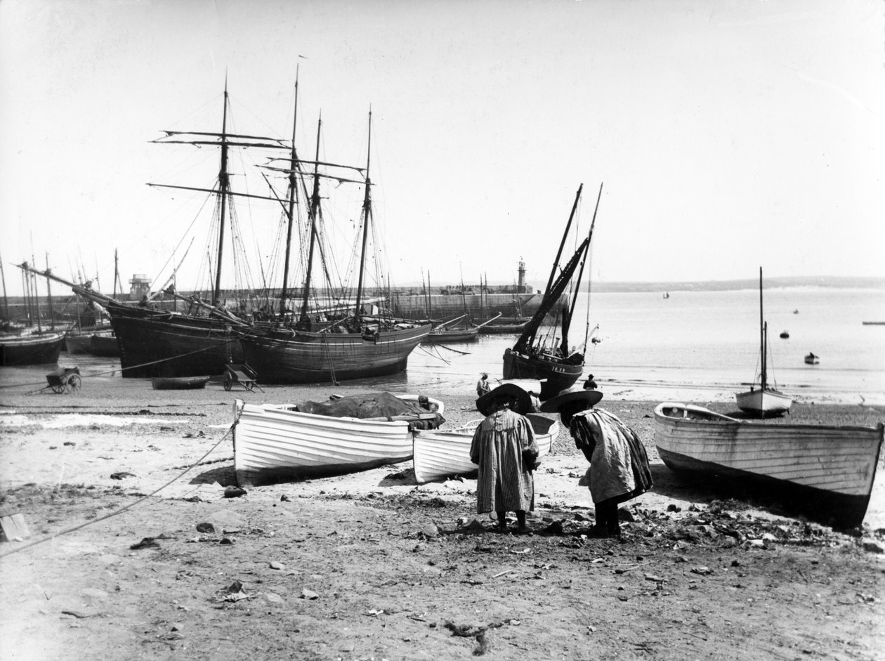 Schooners Village Belle et Chyandour, vers 1880-99 - English Photographer