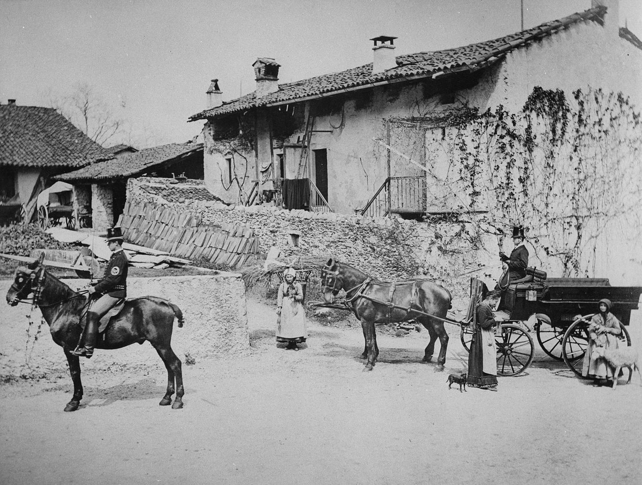 Écuries à Villa Clara, avec le carrosse de la reine, vers 1870-80 - English Photographer