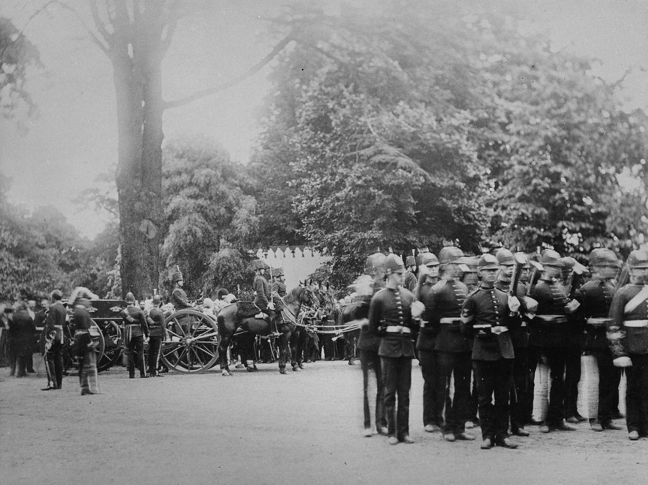 Le cortège funèbre du prince impérial, Camden Place, 12 juillet 1879 - English Photographer