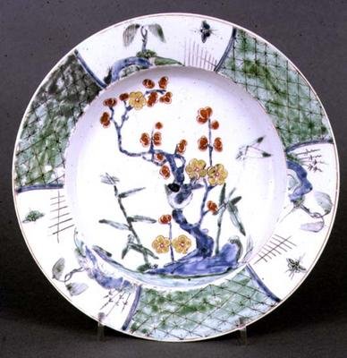 Assiette de Worcester dans le style chinois famille verte, c.1755 - English School