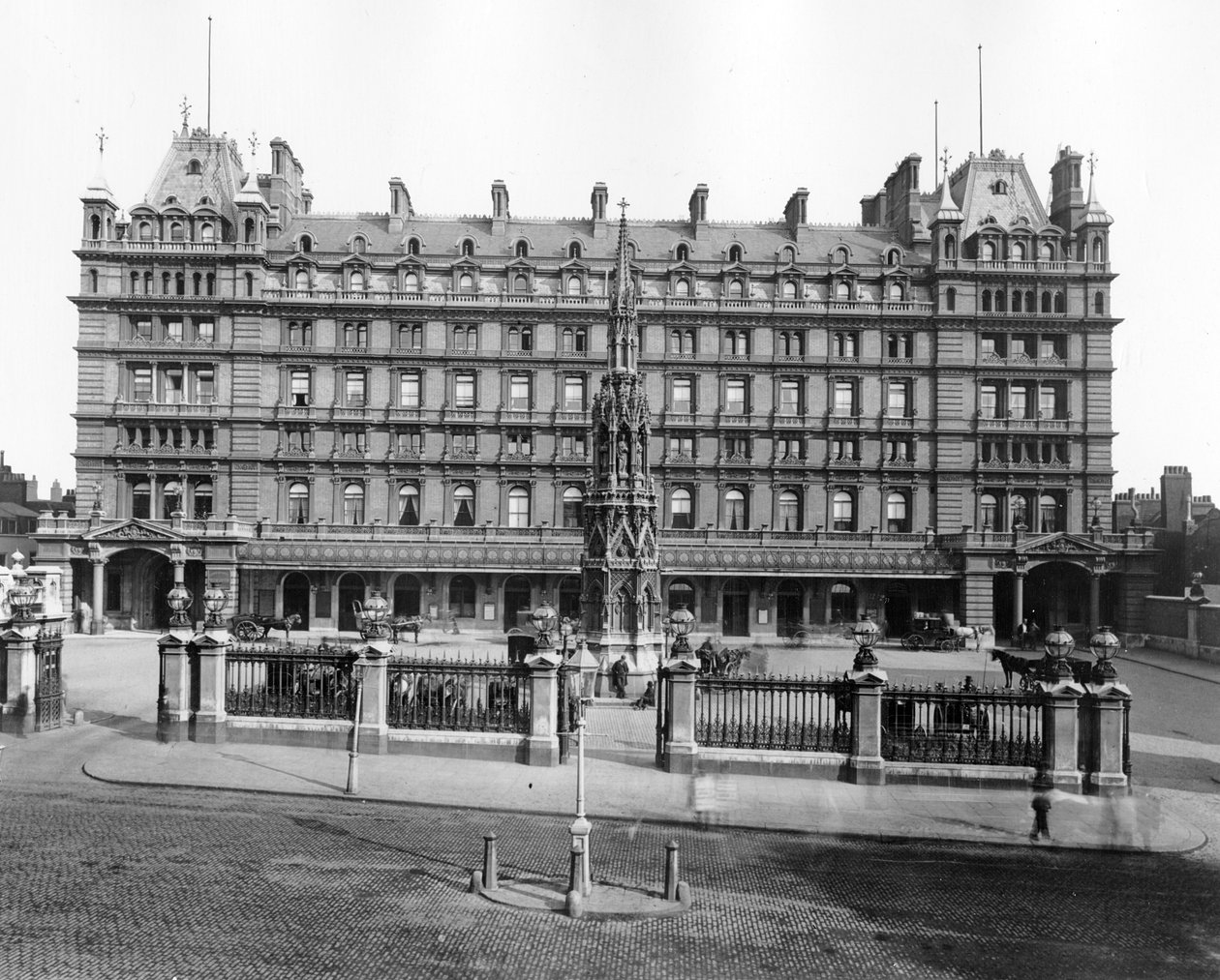 Hôtel de Charing Cross - English Photographer