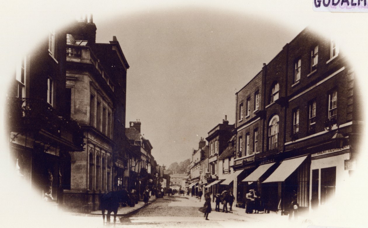 Rue principale de Godalming, Surrey, vers 1900 - English Photographer