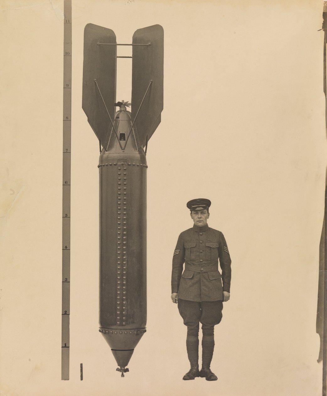 Ce que Berlin a manqué, 1918 - English Photographer