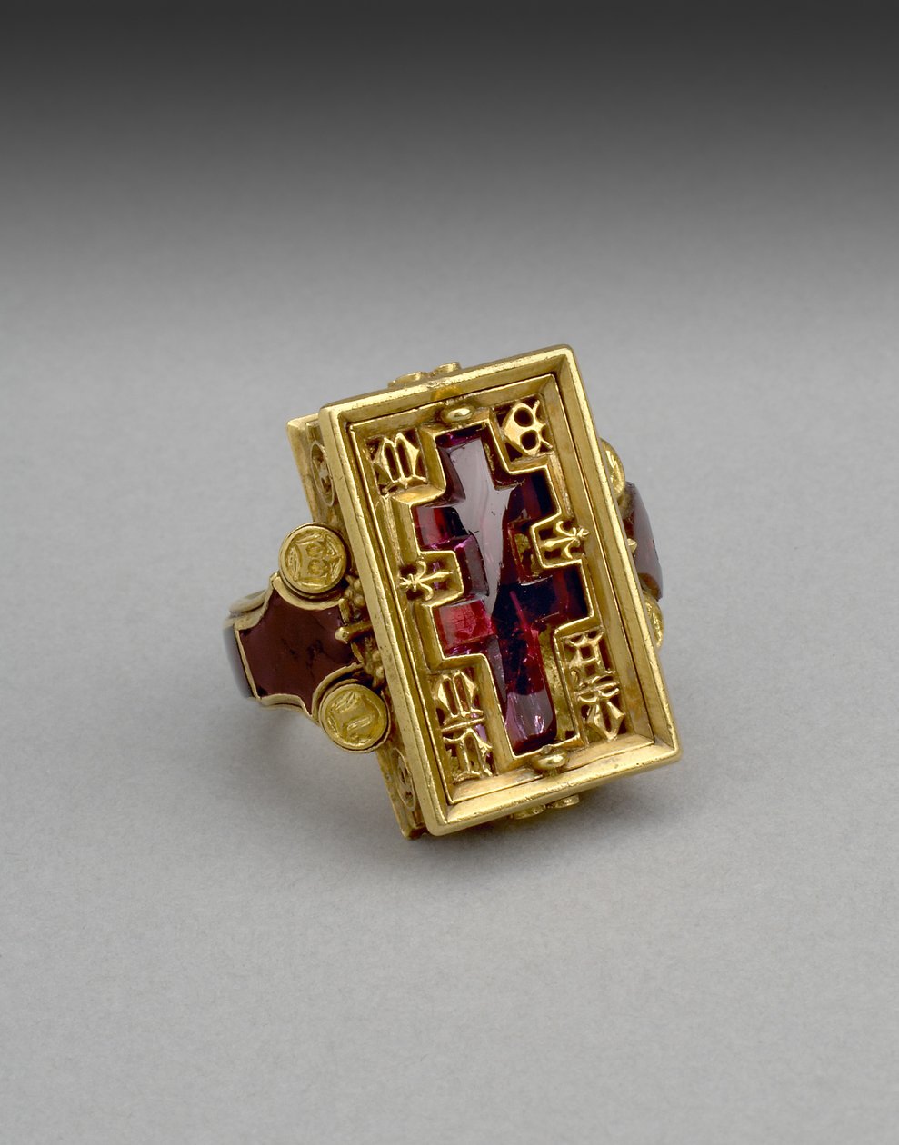 La bague de Thame - English School