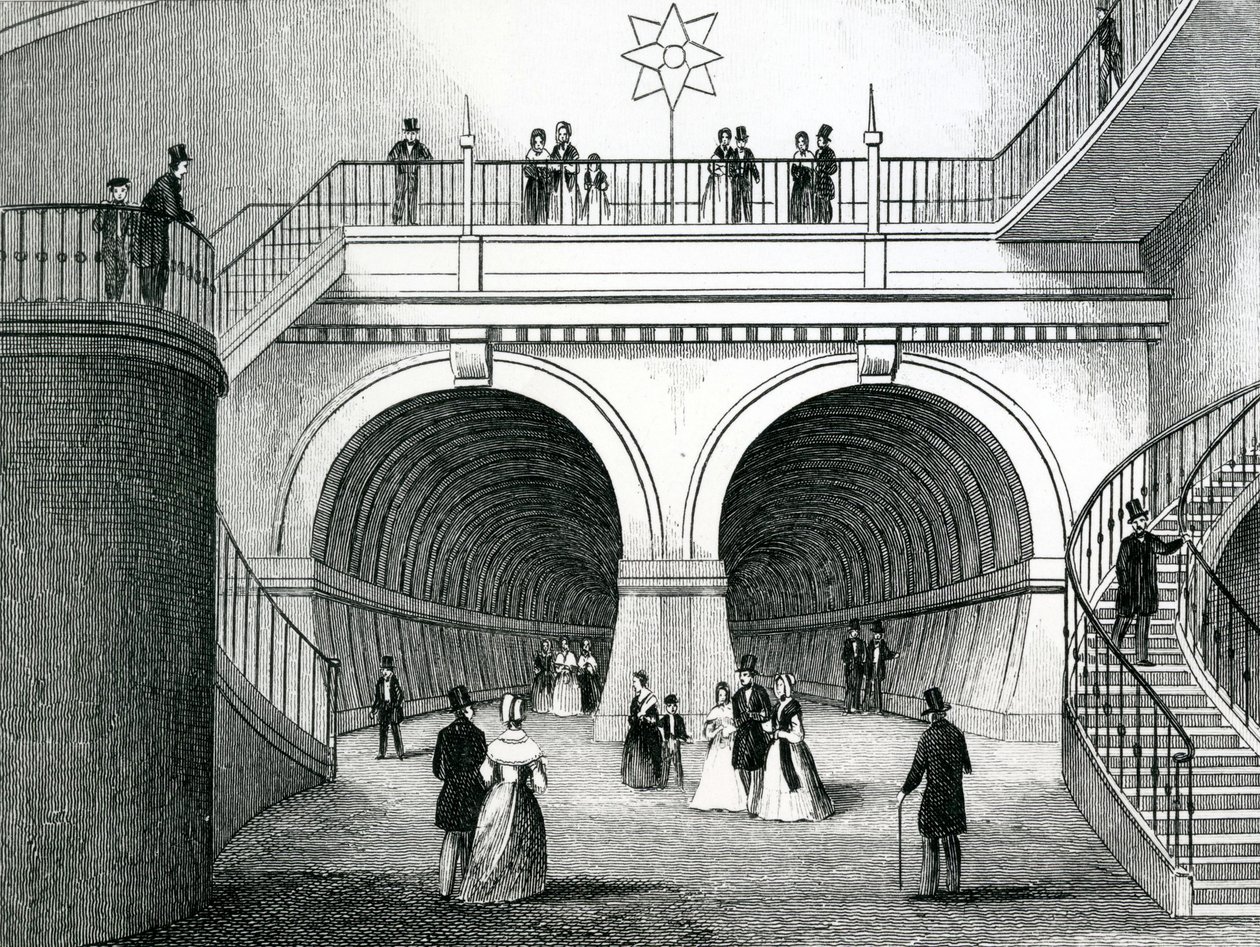 Le tunnel de la Tamise - English School