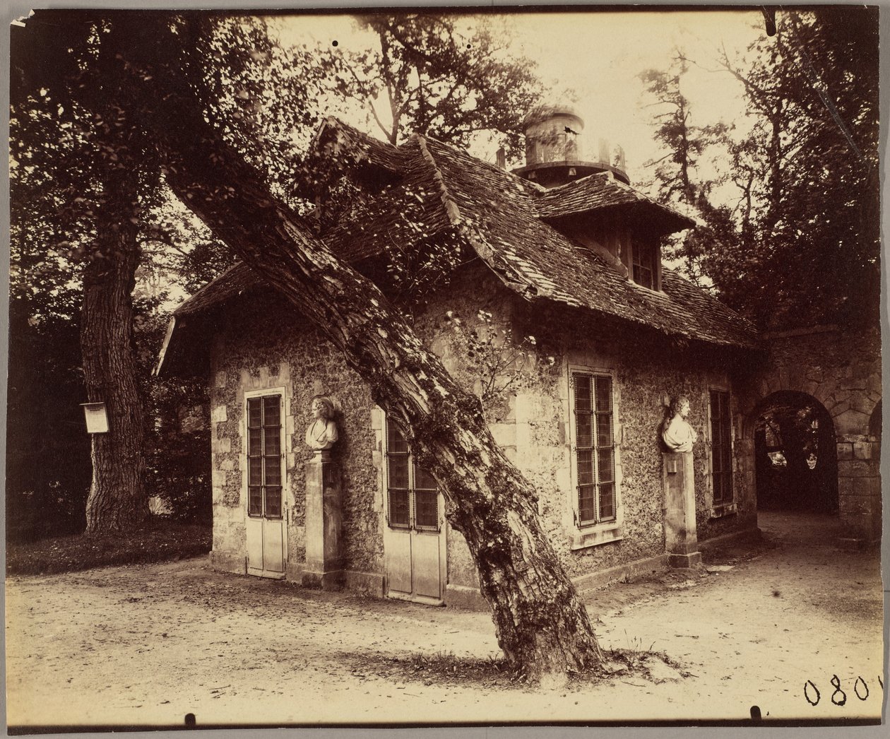 Petit Trianon - Eugène Atget