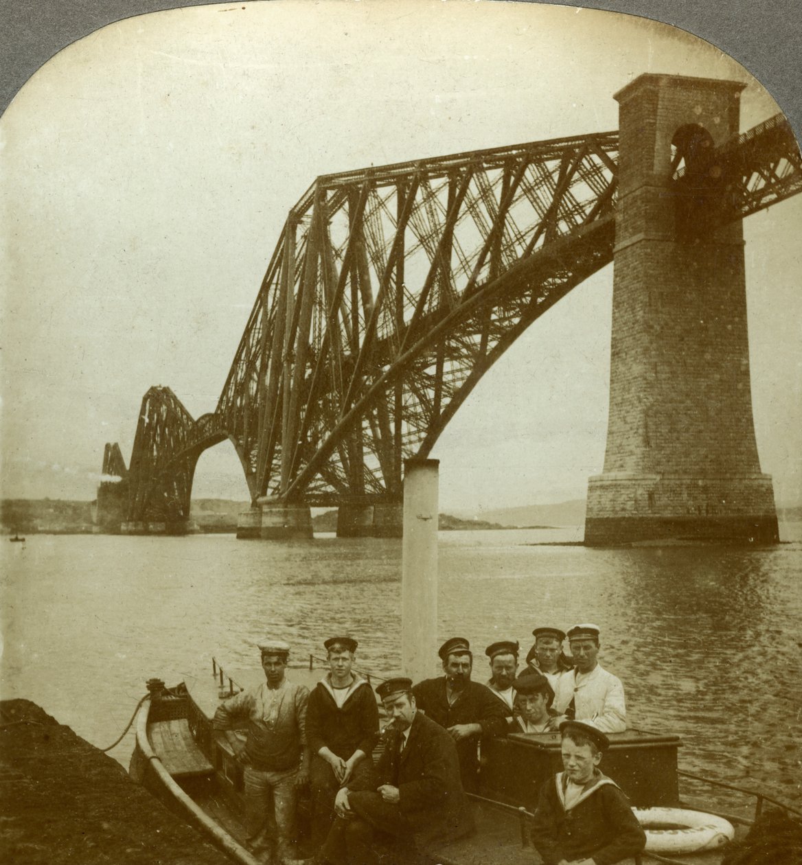 Le pont du Forth, Écosse - Excelsior Stereoscopic Tours