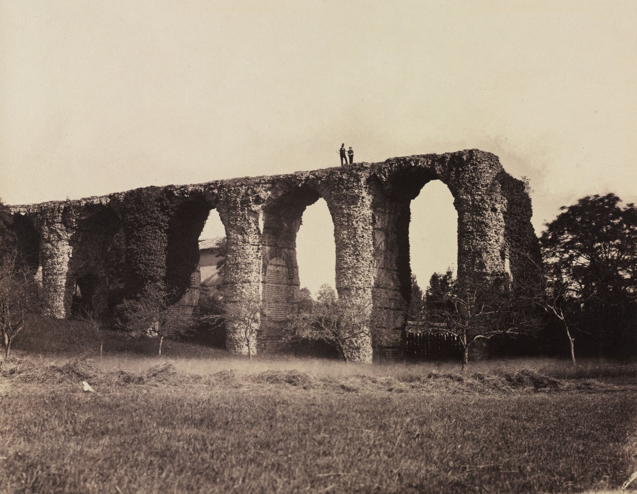 Aqueduc Romain, Beaunant, France - F. Chabrol