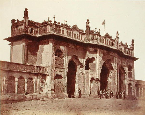Une porte à Lucknow - Felice Beato