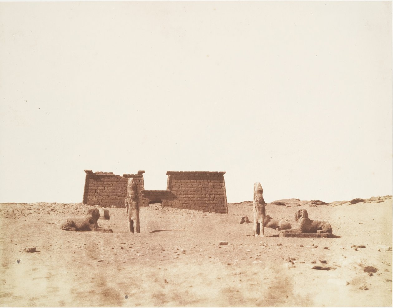 Sébôuah, Vue Générale du Temple, publié en 1851 - Félix Teynard