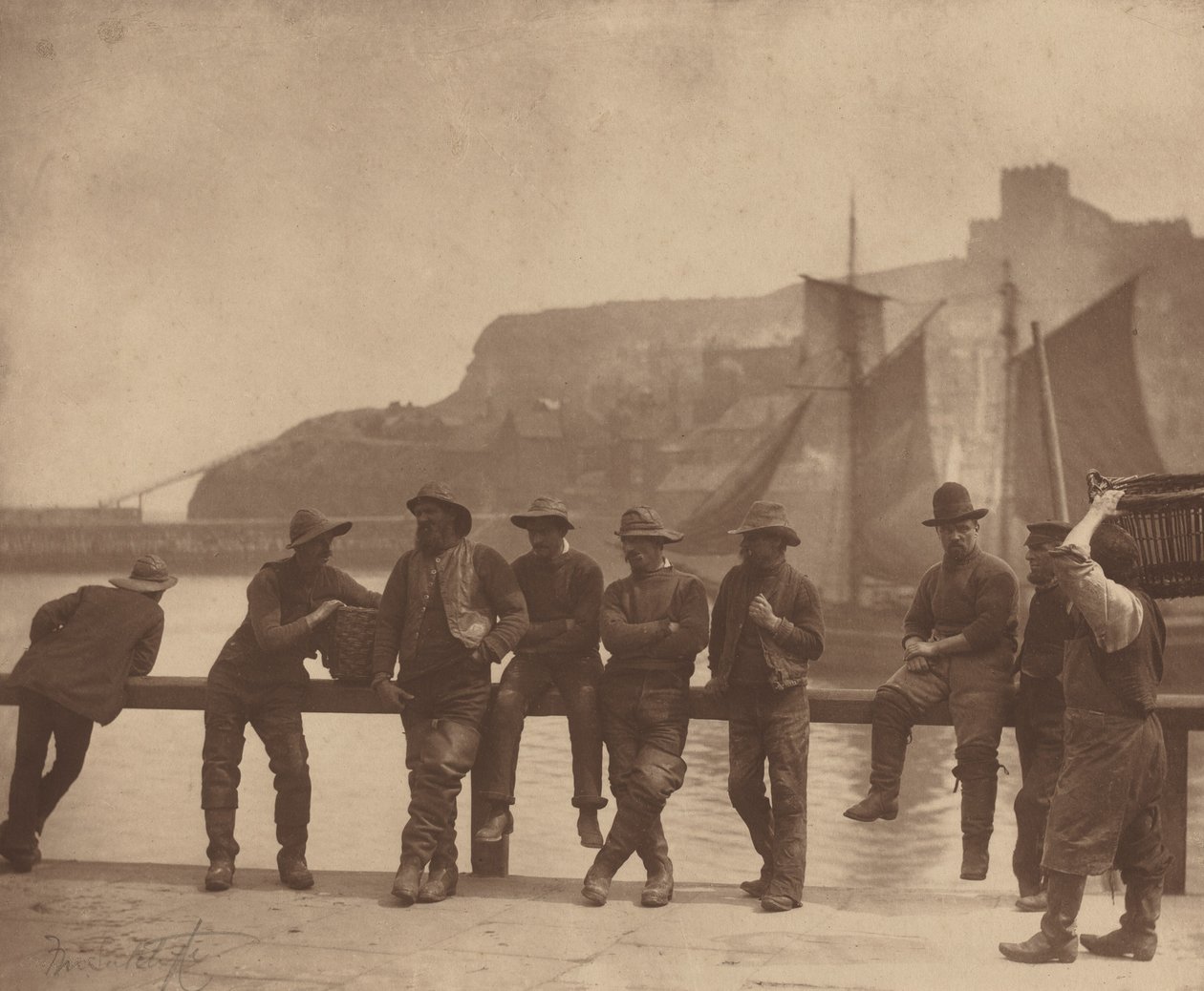 Pêcheurs de Whitby, vers 1885 - Frank Meadow. Sutcliffe