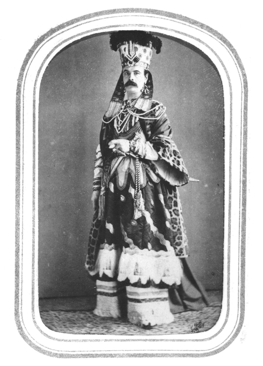 Carte de visite de Charles Frederick Worth (1825-95) en costume de fantaisie, vers 1860 - French Photographer