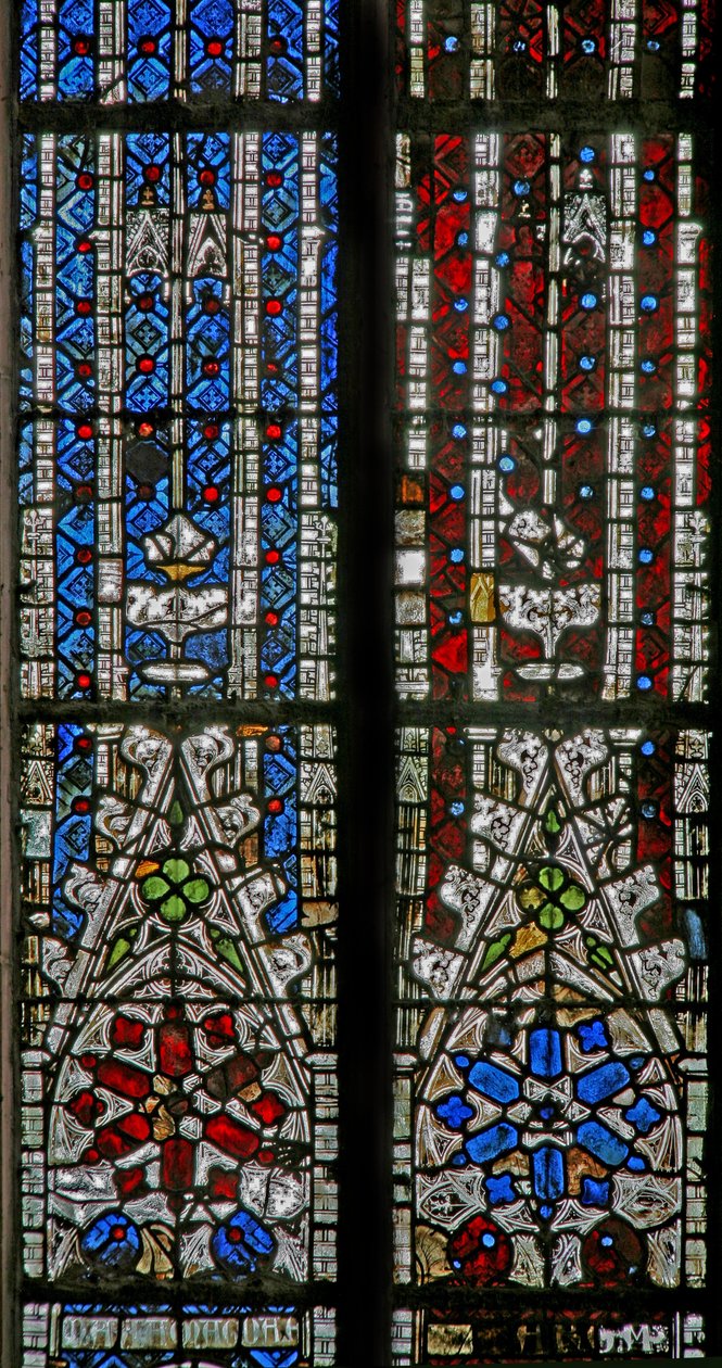 Fenêtre de la chapelle sud wF représentant des détails de la canopée - French School