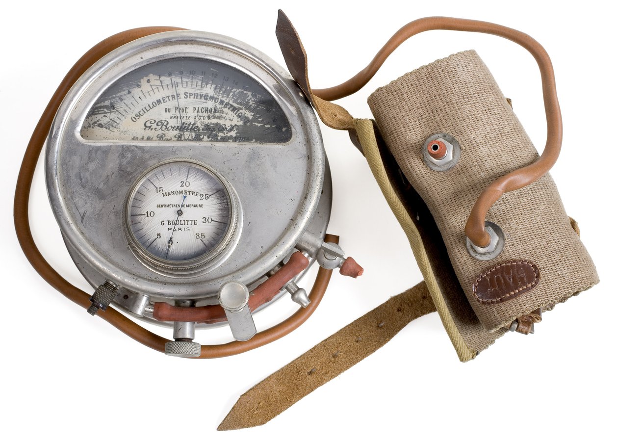 Sphygmomanomètre, Paris, vers 1909-29 - French School