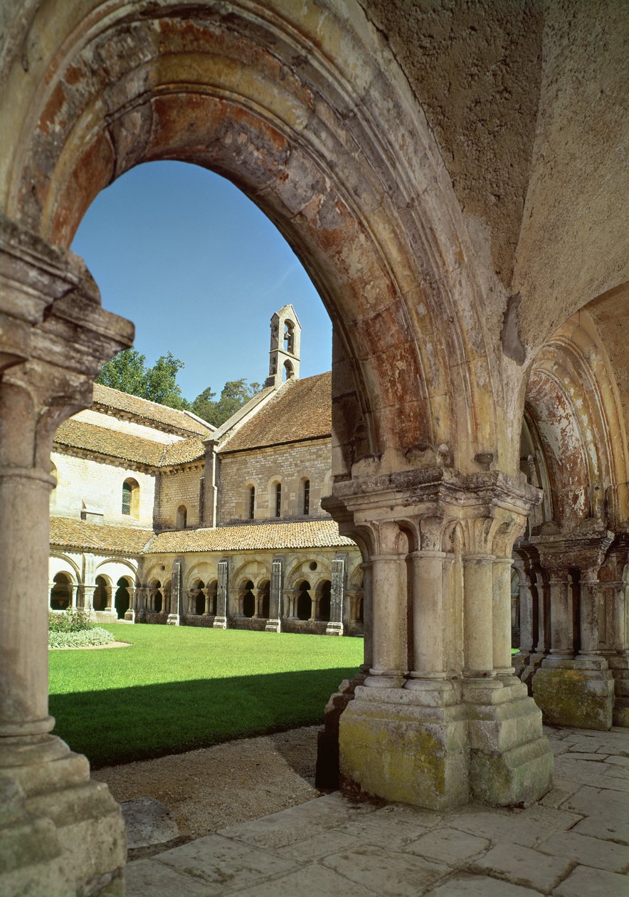 Vue du cloître - French School