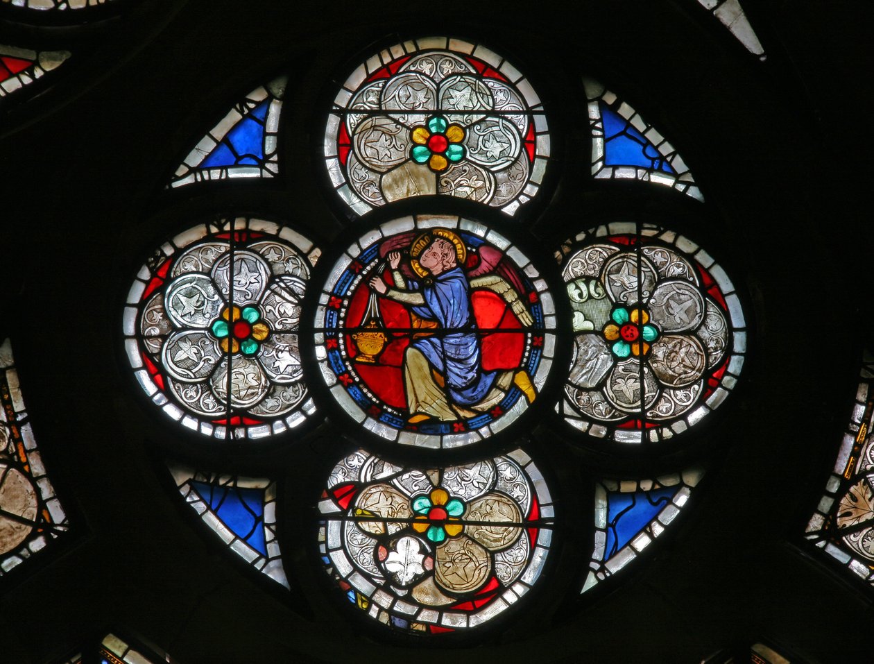 Fenêtre w13 représentant un ange - French School